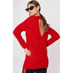 Trendyol Sweter z odkrytymi plecami - Red. Swetry damskie marki Trendyol. W wyprzedaży za 36.58 zł.