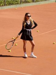 Spódnica plisowana - czarny. Czarne spódnice damskie Sinsay, l, bez wzorów. Za 39.99 zł.