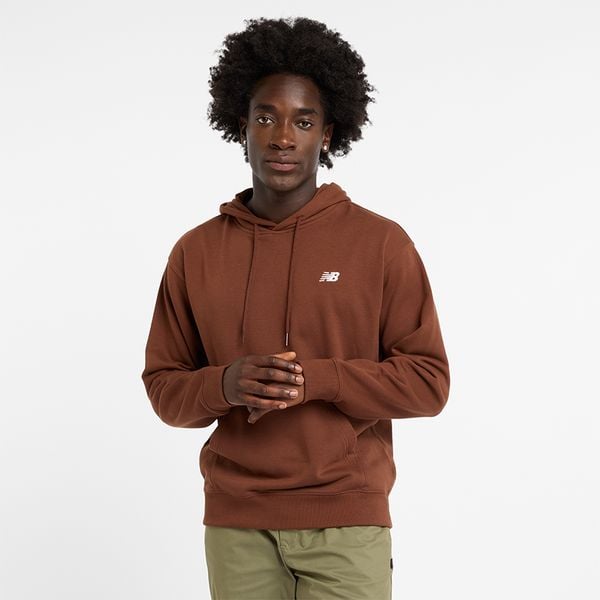 Bluza męska New Balance MT41508ROK – brązowa. Brązowe bluzy męskie New Balance, m, z aplikacjami, z bawełny, bez kaptura. Za 169.99 zł.