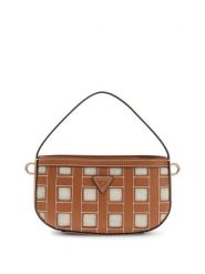 Guess Torebka 182880 Brązowy. Brązowe torebki do ręki damskie Guess, z aplikacjami, bez dodatków. Za 544.99 zł.