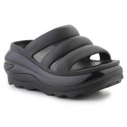Klapki damskie Crocs Mega Crush Triple Strap. Czarne skarpety damskie Crocs, bez wzorów, z materiału. Za 402.00 zł.