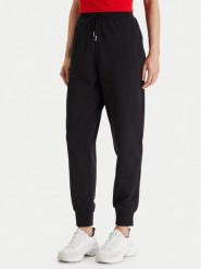 Calvin Klein Jeans Spodnie dresowe Archive Logo LV047E236G Czarny Slim Fit. Czarne jeansy damskie Calvin Klein Jeans. Za 369.99 zł.