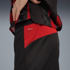 Męskie szorty AC Milan 25/26 PUMA. Czarne krótkie spodenki sportowe męskie Puma, m, bez wzorów, do piłki nożnej. Za 190.05 zł.