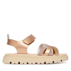 Sandały Primigi. Czerwone sandały dziewczęce Primigi, bez zapięcia. Za 189.99 zł.