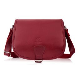 Torebka damska skórzana listonoszka ze skóry licowej czerwona Paolo Peruzzi T-39-KRD. Czerwone torby na ramię damskie bez wzorów, ze skóry, biznesowe, bez dodatków. Za 249.00 zł.