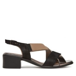 Sandały Lasocki. Czarne sandały damskie Lasocki, bez wzorów, bez obcasa, na słupku, bez zapięcia. Za 179.99 zł.