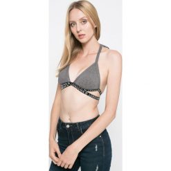 Missguided - Biustonosz by Jourdan Dunn. Biustonosze marki Missguided. W wyprzedaży za 27.90 zł.