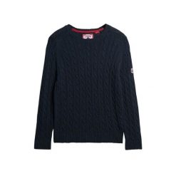 Sweter damski duży w splot warkoczowy Superdry. Niebieskie swetry damskie Superdry., na zimę, bez wzorów, ze splotem, bez kołnierzyka, bez ramiączek, bez kaptura. Za 284.00 zł.
