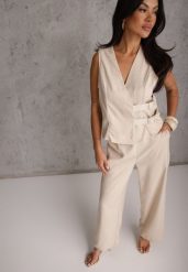 Jasnobeżowy Komplet Garniturowy Spodnie Wide Leg i Kamizelka z Paskami z Klamrami Sartora. Brązowe spodnie materiałowe damskie Renee, m, bez wzorów. Za 169.99 zł.