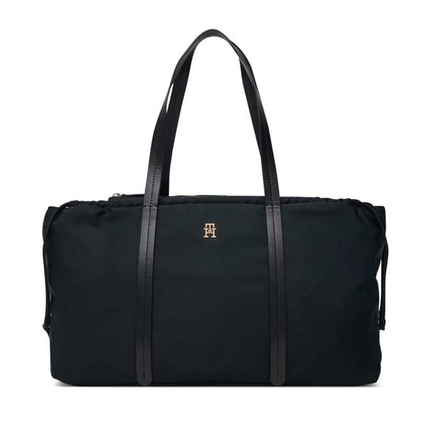 Torebka Tommy Hilfiger. Czarne torebki do ręki damskie Tommy Hilfiger, bez wzorów, z nylonu, klasyczne, bez dodatków. Za 449.99 zł.