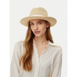 Kapelusz LAUREN RALPH LAUREN. Brązowe czapki i kapelusze damskie Lauren Ralph Lauren, bez wzorów. Za 299.99 zł.