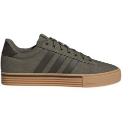 Buty adidas Daily 4.0. Zielone obuwie sportowe damskie Adidas, bez wzorów, trekkingowe. Za 319.50 zł.
