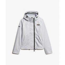 Damska wodoodporna kurtka z kapturem Superdry Mountain. Fioletowe kurtki damskie Superdry., xs, z aplikacjami, z gumy, z kapturem. Za 398.70 zł.