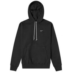 Bluza dresowa sportowa męska Solo Swoosh. Czarne bluzy męskie Nike, m, bez wzorów, z bawełny, bez kaptura, trekkingowe. Za 399.99 zł.