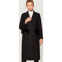 Płaszcz z wełną - Czarny. Płaszcze damskie marki FOUGANZA. W wyprzedaży za 299.99 zł.