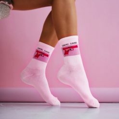 Różowe skarpetki damskie gang gang 1228. Czerwone skarpety damskie Milena, bez wzorów, z bawełny. Za 16.90 zł.