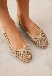 Ciemnobeżowe Siateczkowe Balerinki z Plecioną Cholewką z Kokardką Lilinrelle. Brązowe baleriny damskie Born2be, bez wzorów, z jeansu, klasyczne, bez obcasa. Za 69.99 zł.