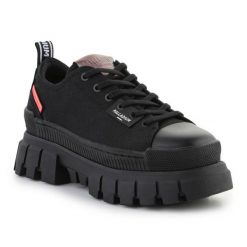 Buty Palladium Revolt Lo Tx W 97243-010-M czarne. Czarne trampki i tenisówki damskie bez wzorów, z gumy, militarne, bez zapięcia. Za 756.98 zł.