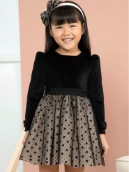 Abel & Lula Sukienka elegancka 5.524 Czarny Regular Fit. Czarne sukienki dla dziewczynek Abel & Lula, bez wzorów, z syntetyku, eleganckie, bez ramiączek. Za 499.99 zł.