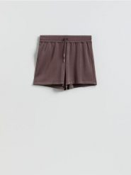 Szorty z wiskozą - brązowy. Brązowe szorty damskie Reserved, l, bez wzorów, z dzianiny. Za 59.99 zł.