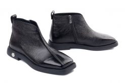 Boccato 611.1293 S.A 841 t syh czarny, botki damskie. Czarne botki damskie Boccato, z polaru, bez obcasa, bez zapięcia. Za 450.42 zł.