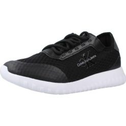 Tenisówki Calvin Klein Model Eva Runner Monologo W Kolor Czarny. Czarne obuwie sportowe damskie Calvin Klein, bez wzorów, z tkaniny, sportowe, bez zapięcia. Za 425.85 zł.