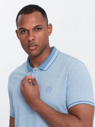 Melanżowa koszulka męska polo z kołnierzykiem w paski – niebieska V3 OM-POSS-0109 - S. Niebieskie koszulki polo męskie Ombre Clothing, m, z aplikacjami, z bawełny, casualowe, bez ramiączek. W wyprzedaży za 39.99 zł.