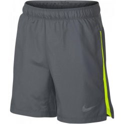 Nike Szorty Chłopięce B Nk Dry Short 6in Challgr Cool Grey Volt Xl. Szorty dla chłopców marki Nike. W wyprzedaży za 73.00 zł.