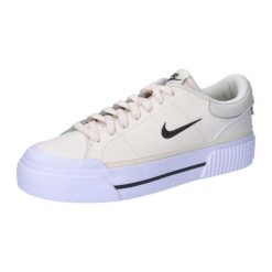 Tenisówki Nike Model Court Legacy Lift Kolor Beżowy. Białe trampki i tenisówki damskie Nike, bez wzorów, z gumy, eleganckie, bez zapięcia. Za 441.95 zł.