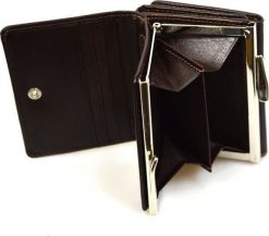 TMC TMC damski 016 brązowy/camel. Brązowe portfele damskie TMC, bez wzorów. Za 281.31 zł.