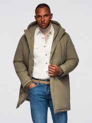 Klasyczna męska długa kurtka typu parka – oliwkowa V3 - Rozmiar: M. Zielone kurtki męskie Ombre Clothing, m, z aplikacjami, z materiału, klasyczne, z kapturem. Za 529.99 zł.