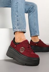 Bordowe Sneakersy Vices na Platformie Ozdobione Metaliczną Aplikacją Tatellia. Czerwone obuwie sportowe damskie Renee, z aplikacjami, z jeansu. Za 129.99 zł.