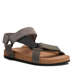 Sandały Lasocki Kids. Szare sandały chłopięce Lasocki Kids, bez zapięcia. Za 129.99 zł.