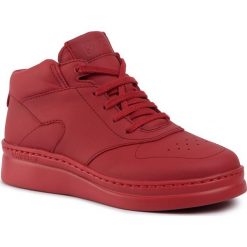 Sneakersy CAMPER - Runner Up K400387-001 Red. Czerwone półbuty damskie Camper, bez wzorów, z materiału, bez obcasa, na płaskiej podeszwie, bez zapięcia. Za 489.00 zł.
