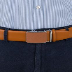 Pasek męski skórzany 3,5 cm klamra automatyczna Beltimore camelowy 02-599 : Kolory - brązowy, beżowy, Rozmiar pasków - r.120-135 cm. Brązowe paski damskie bez wzorów, ze skóry, wizytowe. Za 64.99 zł.