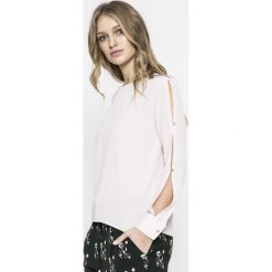 Answear - Bluzka. Bluzki damskie marki ANSWEAR. W wyprzedaży za 34.90 zł.