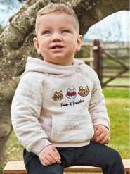 Mayoral Bluza 2.432 Écru Regular Fit. Bluzy dla chłopców Mayoral, bez wzorów, z syntetyku, bez ramiączek, bez kaptura. Za 89.99 zł.
