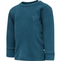 Koszulka z długim rękawem dla dziewczynki Hummel Sami. Niebieskie t-shirty i topy dla dziewczynek Hummel, bez wzorów, z bawełny, bez ramiączek. Za 162.00 zł.