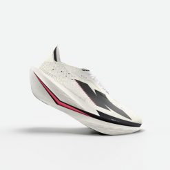 Buty do biegania damskie Kiprun Kipstorm Elite. Białe obuwie sportowe damskie KIPRUN, bez wzorów, do biegania. Za 899.99 zł.