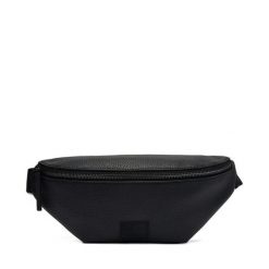Nerka HUGO. Czarne saszetki męskie Hugo, młodzieżowe, małe. Za 629.99 zł.