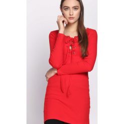 Czerwona Tunika Complete. Czerwone tuniki damskie Born2be. Za 49.99 zł.