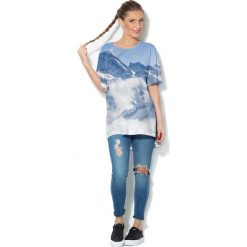 Colour Pleasure Koszulka CP-033 53 biało-niebieska r. uniwersalny. T-shirty damskie marki Colour Pleasure. Za 76.57 zł.