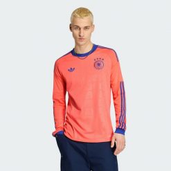 Koszulka bramkarska wyjazdowa z długim rękawem Niemcy 26. Brązowe koszulki sportowe męskie Adidas, xl, bez wzorów, z materiału, bez kołnierzyka, bez ramiączek, do piłki nożnej, climacool (adidas). Za 479.00 zł.