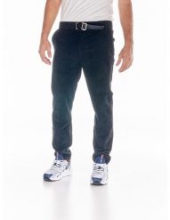 Neutralne, aksamitne spodnie męskie z elastycznym ściągaczem. Czarne spodnie sportowe męskie LEONE 1947 APPAREL, na zimę, l, bez wzorów, z materiału, na fitness i siłownię. Za 105.21 zł.