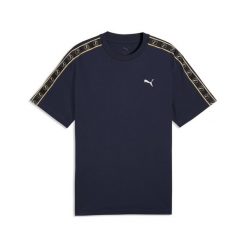 Męska koszulka Essentials Elevated Tape o luźnym kroju PUMA. Niebieskie koszulki sportowe męskie Puma, m, bez wzorów, z bawełny, bez kołnierzyka, bez ramiączek. Za 119.00 zł.