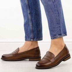 Brązowe lekkie mokasyny damskie Potocki 19380. Brązowe mokasyny damskie POTOCKI, z jeansu, biznesowe. Za 189.00 zł.