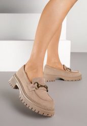 Ciemnobeżowe Mokasyny Ozdobione Klamrą Drekkia. Brązowe mokasyny damskie Renee, casualowe. Za 109.99 zł.