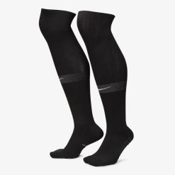 Getry Sportowe Męskie Nike Squad Football. Czarne legginsy sportowe męskie Nike, l, bez wzorów, długie, do piłki nożnej. Za 66.00 zł.