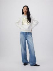 Bawełniana bluza z nadrukiem - złamana biel. Bluzy damskie Reserved, l, bez wzorów, z bawełny, bez kaptura. W wyprzedaży za 69.99 zł.