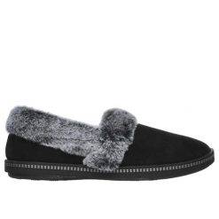 Kapcie damskie Skechers Cozy Campfire Team Toasty. Brązowe kapcie damskie Skechers, bez wzorów. Za 139.99 zł.